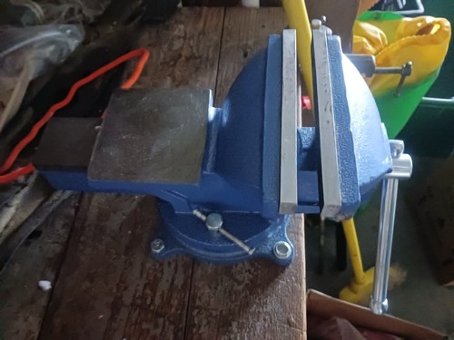 5" Cast Iron Bench Vise with Anvil 360° Swivel Locking Base Table Top Clamp - Picture 3 of 7