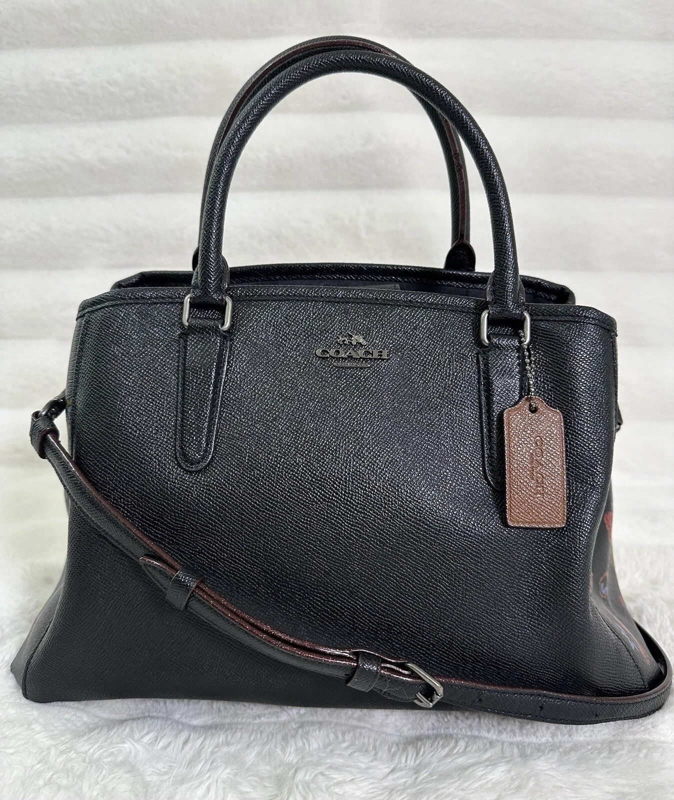 Coach F24374 Margot Carryall in pelle nera con stampa floreale us intime ottimeioni