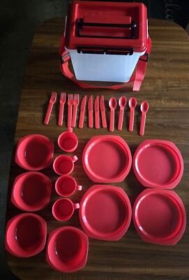 Vintage Dynamic Promotion Red Plastic Plates,Bowls,Cup,Forks,Spoons Set