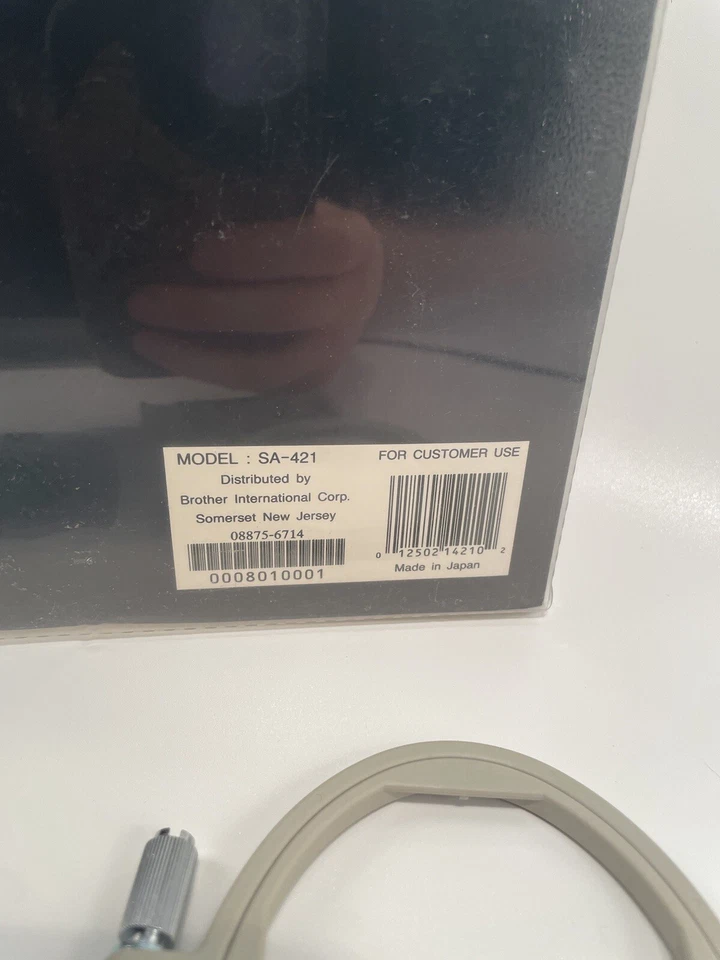 Small Embroidery Hoop/Frame Brother Light Grey Round #SA421, PC8200: X80904-103 - Image 4 of 4