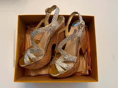 Sandali Prada oro e argento pelle intrecciata, tacco sughero sexy estivi plateau 10,5 - Foto 5 di 11