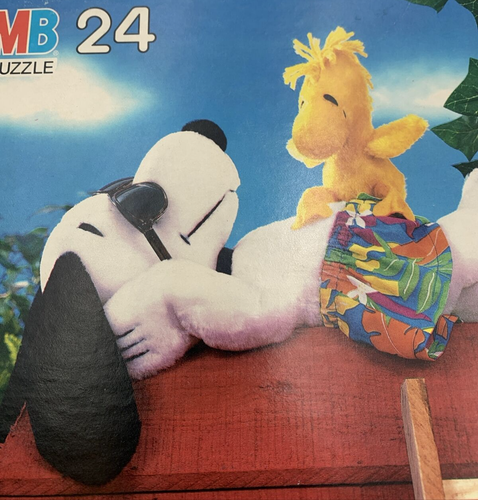 Snoopy Woodstock Jigsaw Puzzle Sun Bathing 24 Piece Milton Bradley 4671-2 Vintag - Picture 5 of 22
