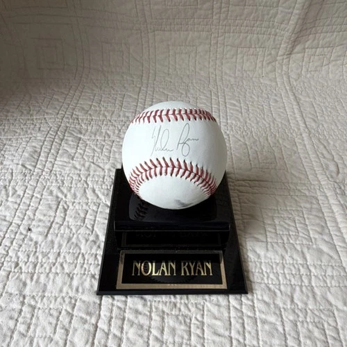 Nolan Ryan Signed Baseball New York Mets Display Case Stand Nameplate