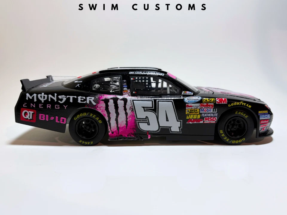 KYLE BUSCH PINK MONSTER 2013 1/24 DIECAST NASCAR - Image 3 of 4