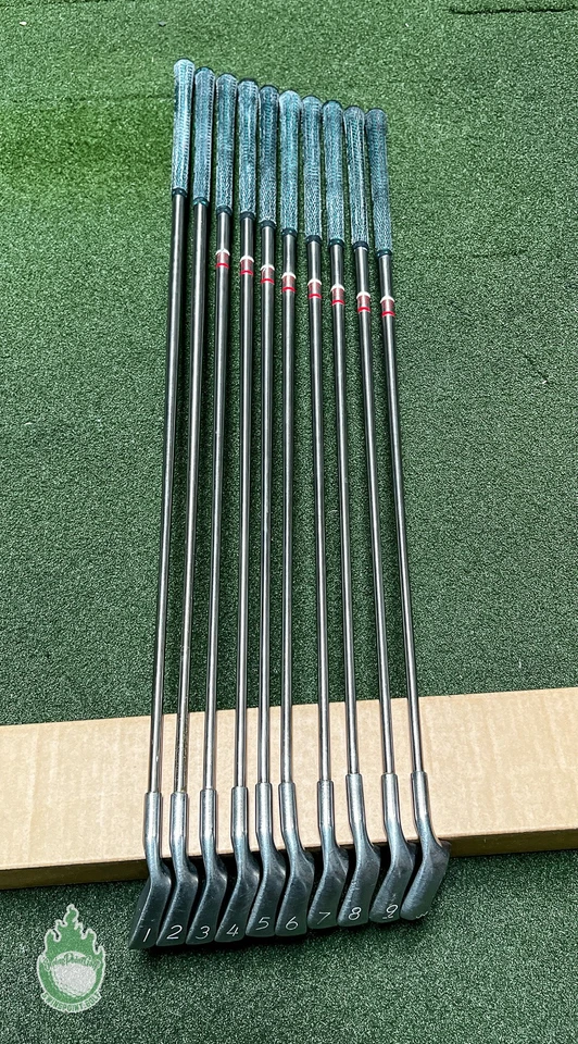 二手 右握 Ping Black Dot Eye 2 铁杆 1-PW 硬度 钛高尔夫球杆套装 — 第 4/4 张图片