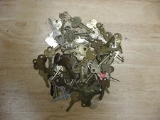 Mixed Lot of 100 Vntg & Antique Keys,Corbin, Eagle Lock,Russwin, Automotive,MORE