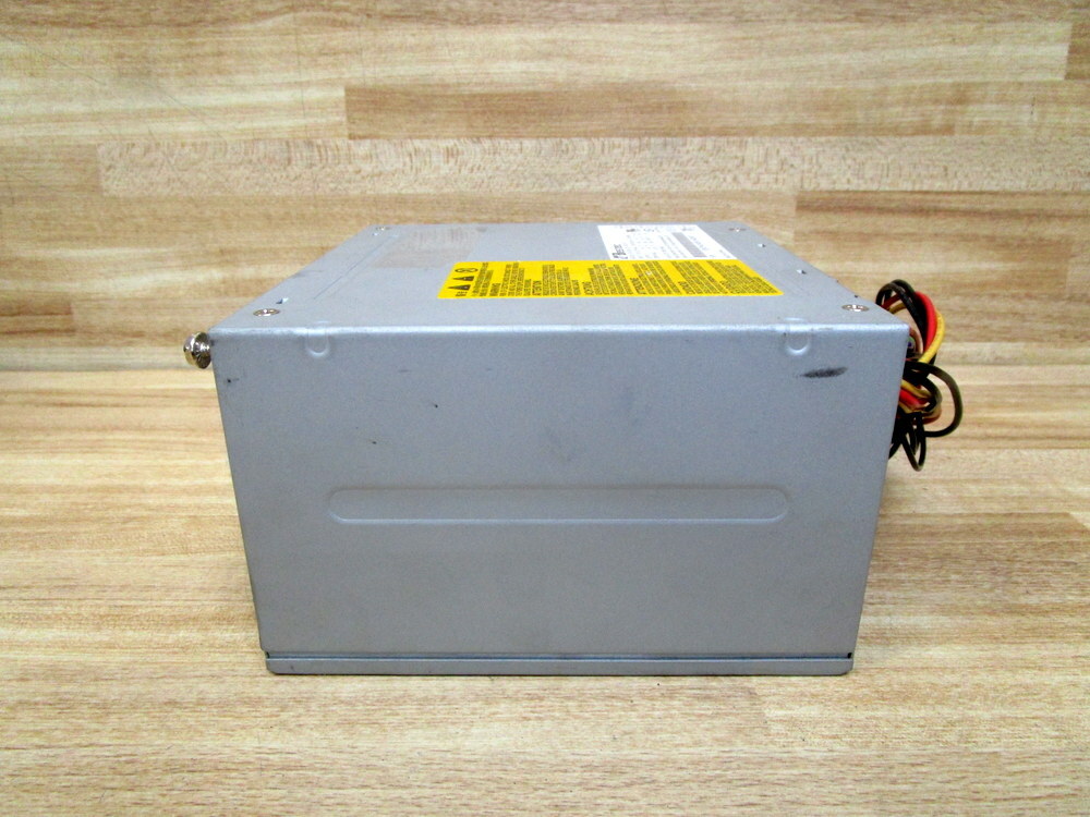 Picture 3 of 8