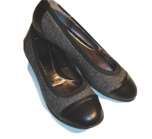 black ballet flats comfortable