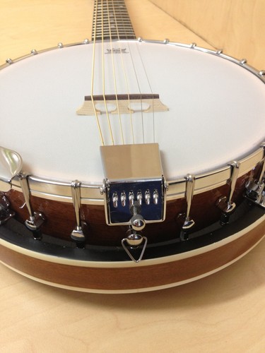 Caraya 6-String Guitar Banjo, Mahogany Resonator, Milky Top +Free Gig Bag BJ-006 - Picture 6 of 12