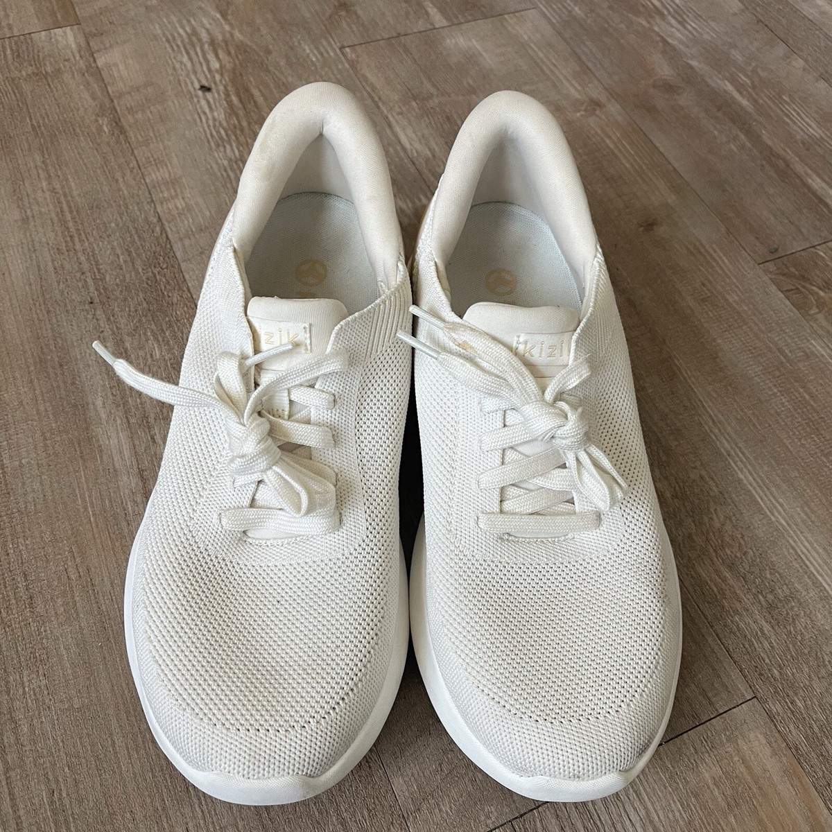 Kizik Athens White Creme Beige HandsFree Sneakers Lace Up  display picture 1