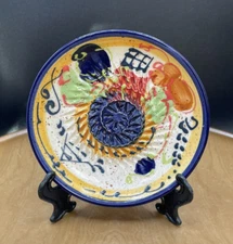 Hecho A Mano Hand Painted Raised Garlic/Ginger Grater/Mincer Plate/Bowl