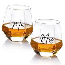 Mr and Mrs Wine Glasses Wedding Gifts for Bride and Groom -Gifts for Bridal