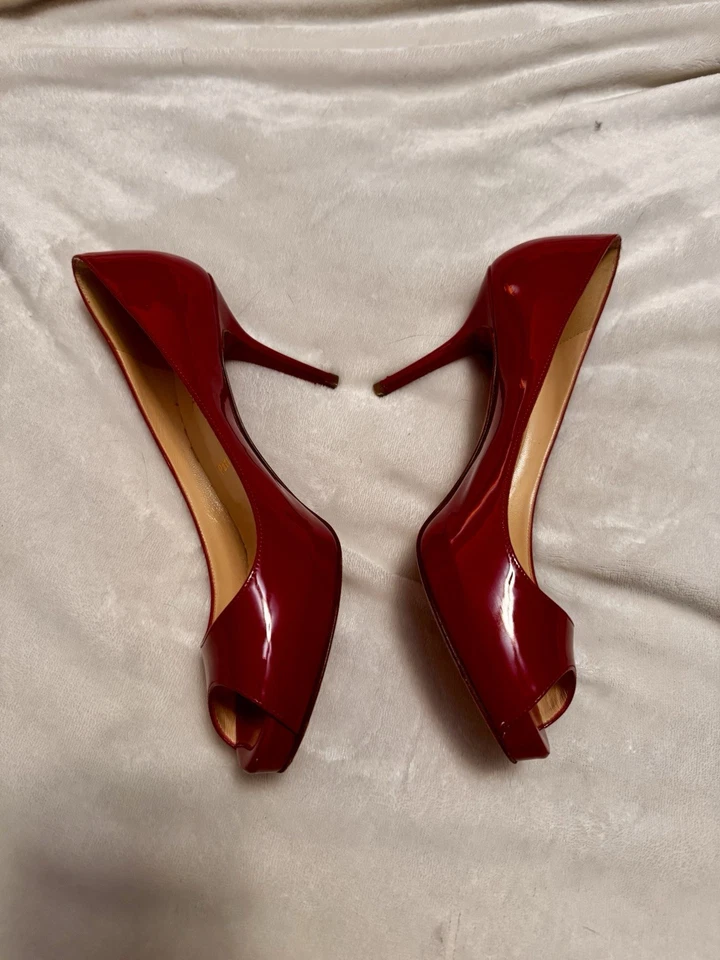 Christian Louboutin Tacones 39 Foto 4 de 4