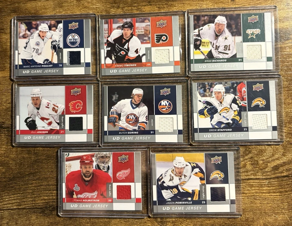2009-10 Upper Deck Game Used Jersey Lot Of 20 Foto 3 de 4
