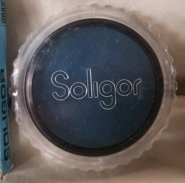 Soligor Optical Glass Filter Blue #80B 52mm VG Condition Original Box /Inserts - Image 2 of 4