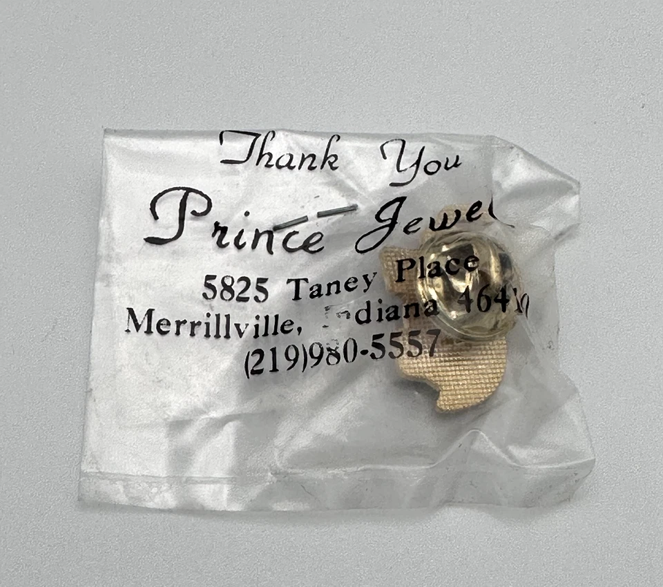 УНИКАЛЬНЫЙ ВИНТАЖНЫЙ ТРЕХЦВЕТНЫЙ РЕСПУБЛИКАНСКИЙ СЛОН ЗНАЧОК В ОРИГИНАЛЬНОЙ УПАКОВКЕ - Изображение 3 из 4