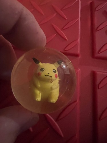 Vintage 90s Pokemon Bouncy Balls X 5 and 2 smaller ones - Picture 4 of 18