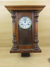 antico OROLOGIO con rintocco ore da parete cassa in legno manca PENDOLO e chiave