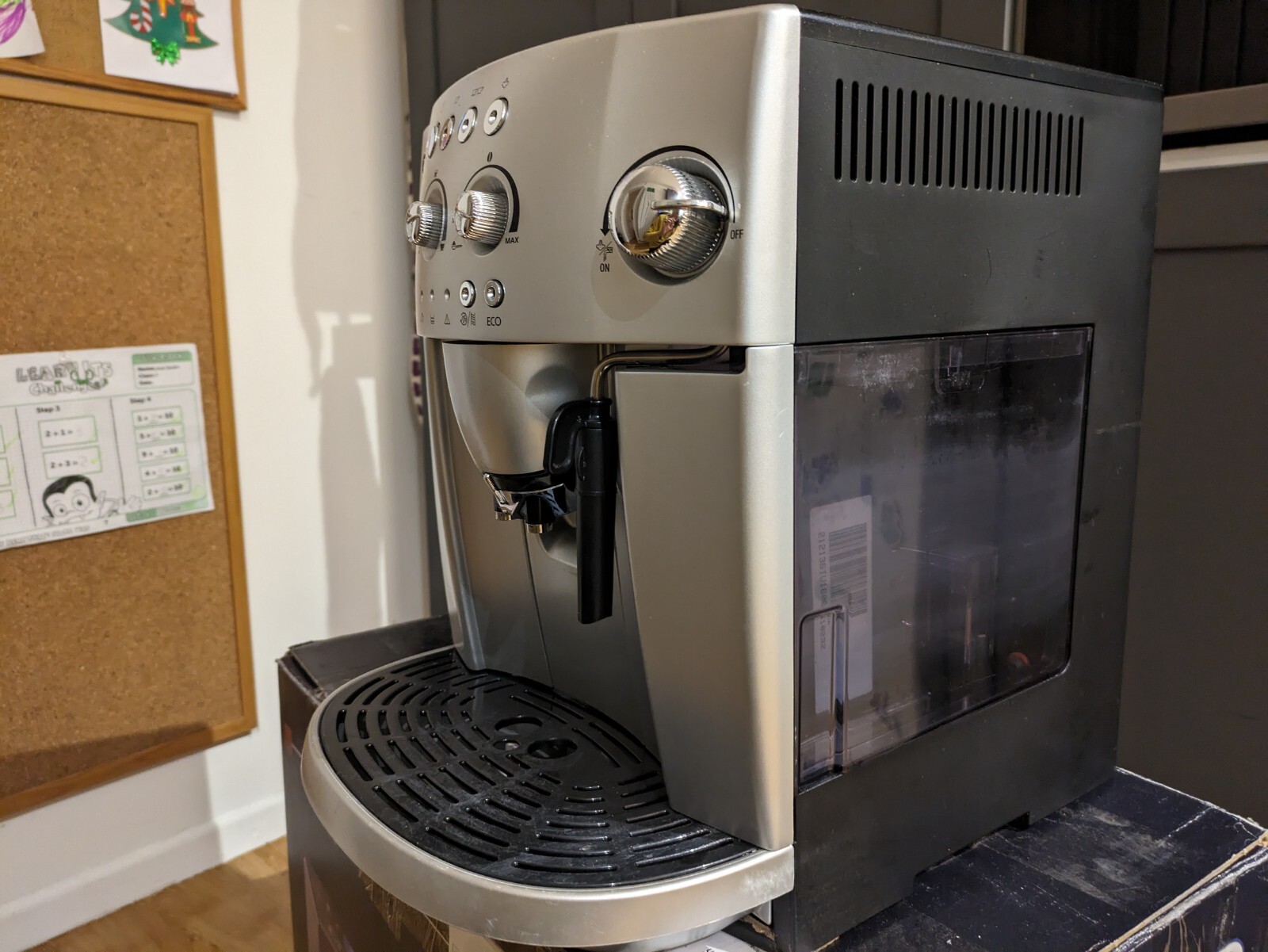 De'Longhi Magnifica ESAM4200.S Bean to Cup Coffee Machine Silver eBay