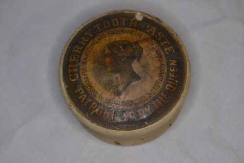 1800's John Gosnell Co Ltd Cherry Tooth Paste Wood Box Patronized Queen Victoria - 第 1/12 張圖片