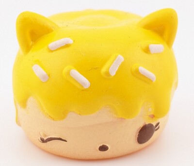 Nom Nums Series 3 Lemony Glaze Donut Num Nom Yellow Cat White Sprinkles Winking 