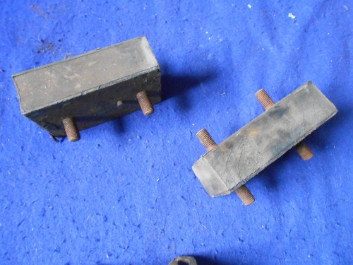 Original BMC Austin Healey 100-6 3000 Engine Mounts 5 Pieces Brackets/Rubber Mts - Bild 7 von 10