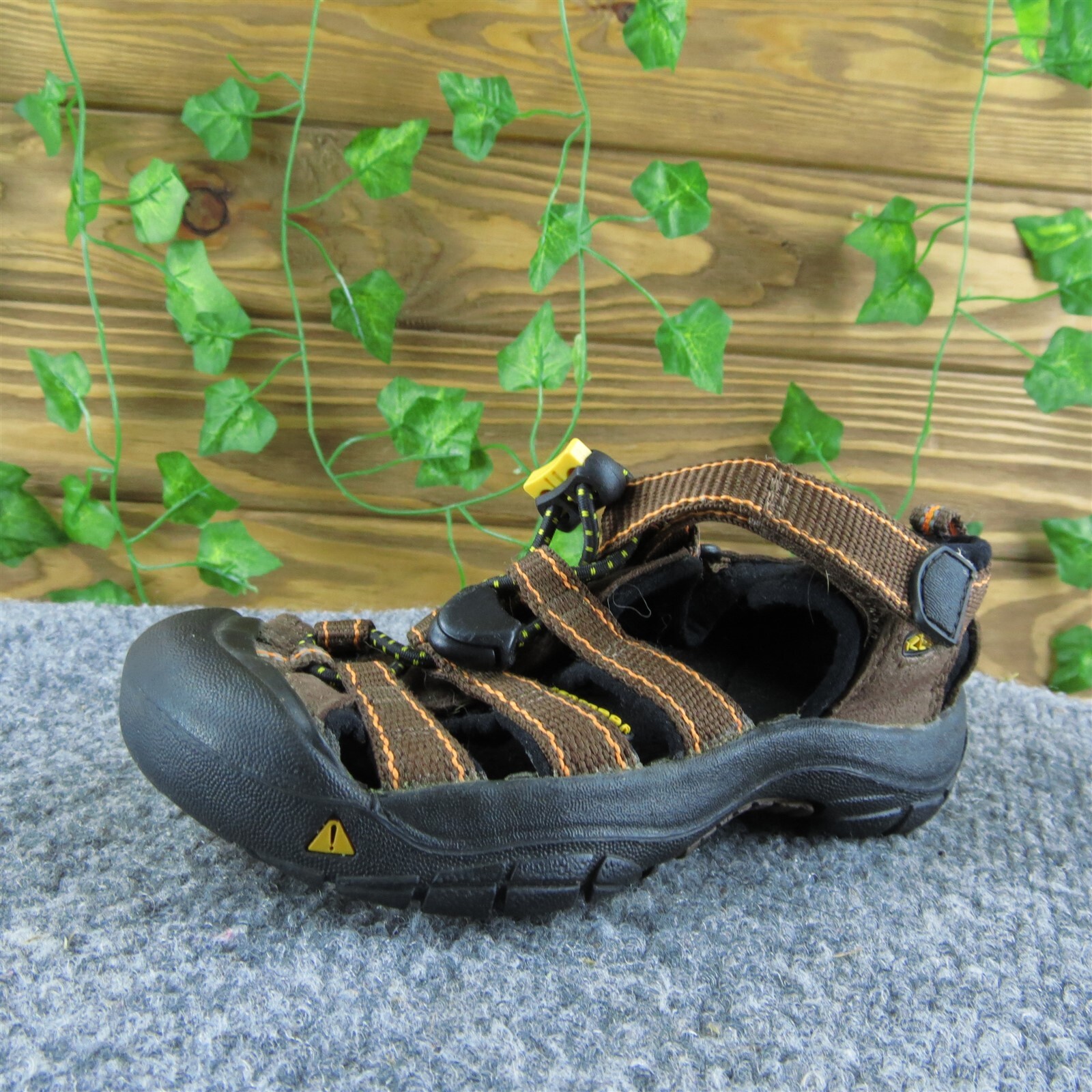 Scarpe medie KEEN ragazzo con cinturino taglia T 10 marrone coulisse sintetica