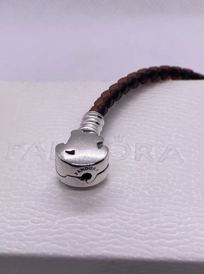 PANDORA x DISNEY The Lion King Clasp Braided Leather Bracelet 19cm  - Bild 2 von 4