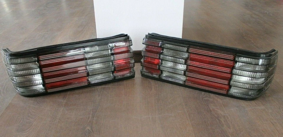 RARO Juego de luces traseras ahumadas para Mercedes Clase S W126 79-92 + Luces traseras SEC Foto 3 de 4
