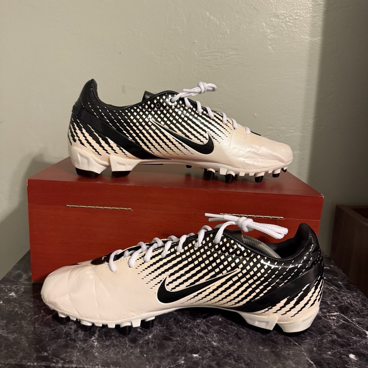 NIKE MENS 11 NIKE ALPHA VAPOR CARBON ONE FOOTBALL CLEATS CLEAT