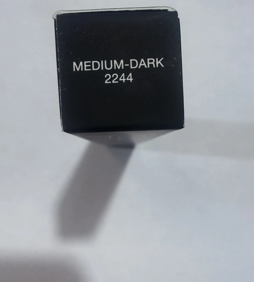 Nars MEDIUM DARK 2444 Smudge Proof Eyeshadow Base .28 oz NIB! - Image 2 of 2