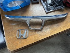 2016-19 Honda Jazz Front Grill Chome Trim With Badge