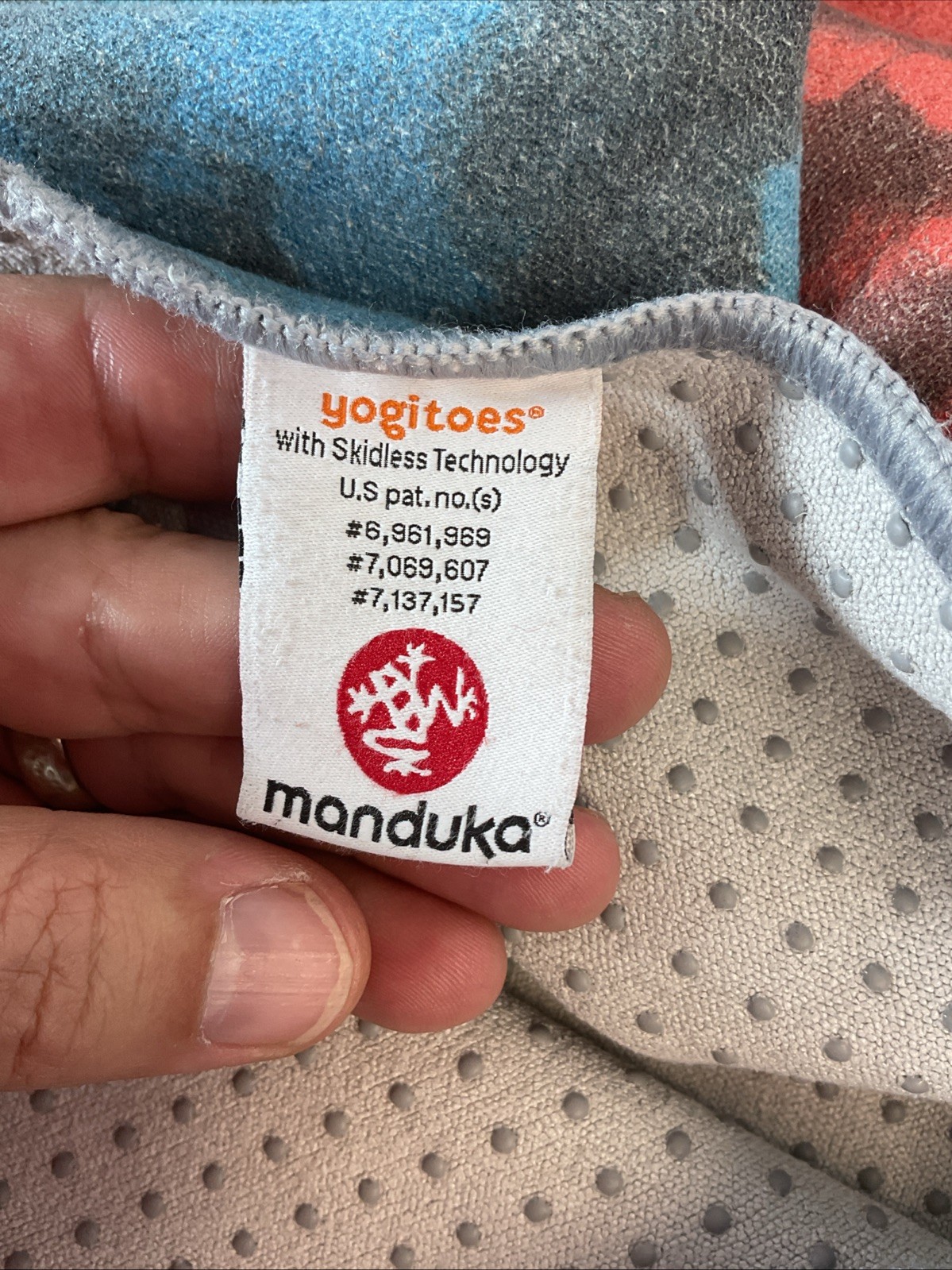 Manduka Yogitoes Skidless Non-Slip Grip Yoga Mat Towel 24x6  colorful