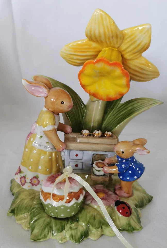 Villeroy & Boch Bunny Family Küche mit Narzisse und Torte Ostern Hasen