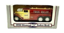 Ertl 1930 Diamond T Tanker Truck Bank True Value Hardware 1:34 Scale