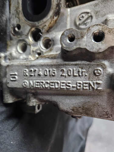 2015-2020 Mercedes Benz W205 C300 E300 GLC300 2.0 Engine Motor Cylinder Head OEM - Picture 12 of 17