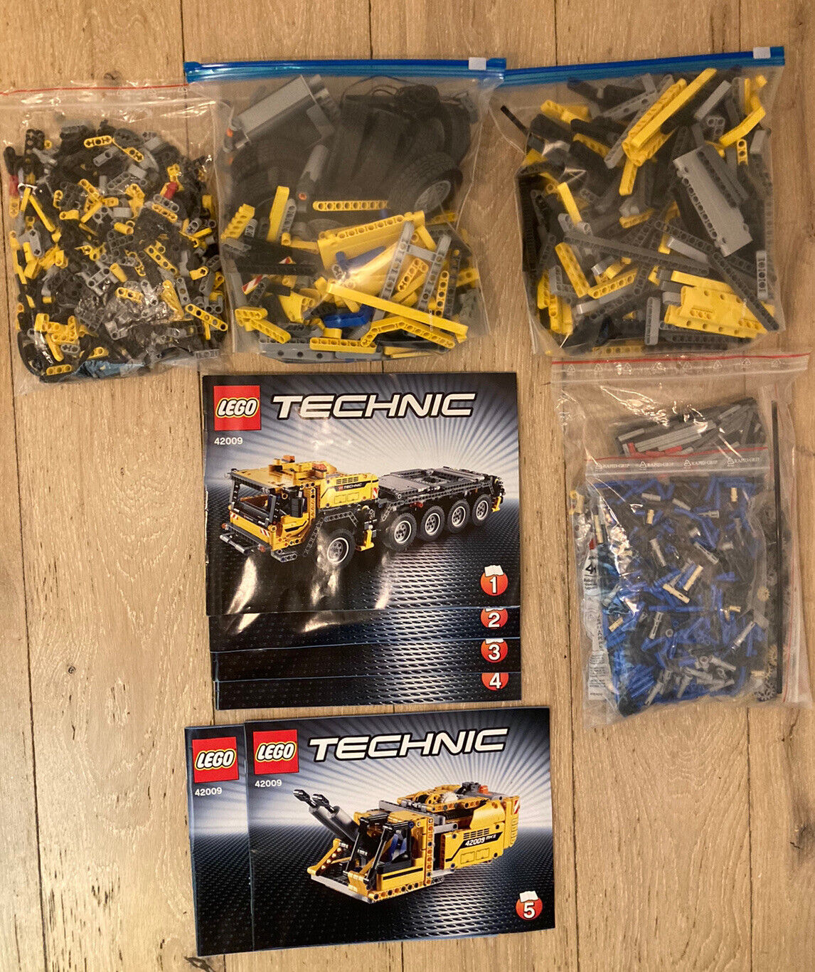 LEGO 42009 Mobile Crane MK II Technic 100% Complete Set | Free Shipping