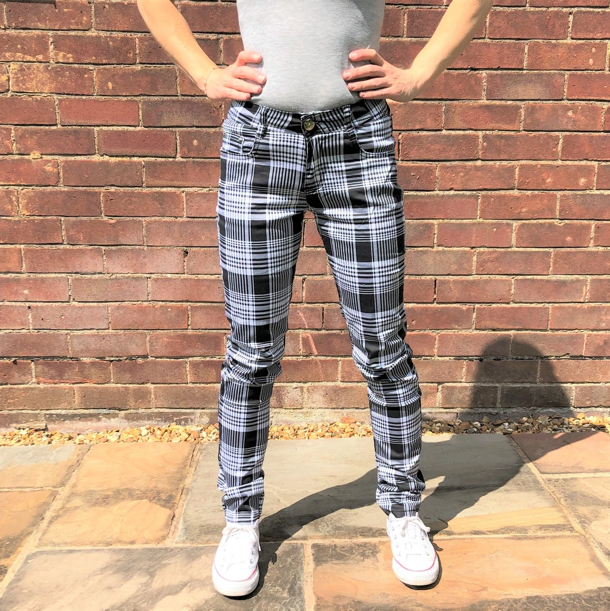 Fitted plaid store pants