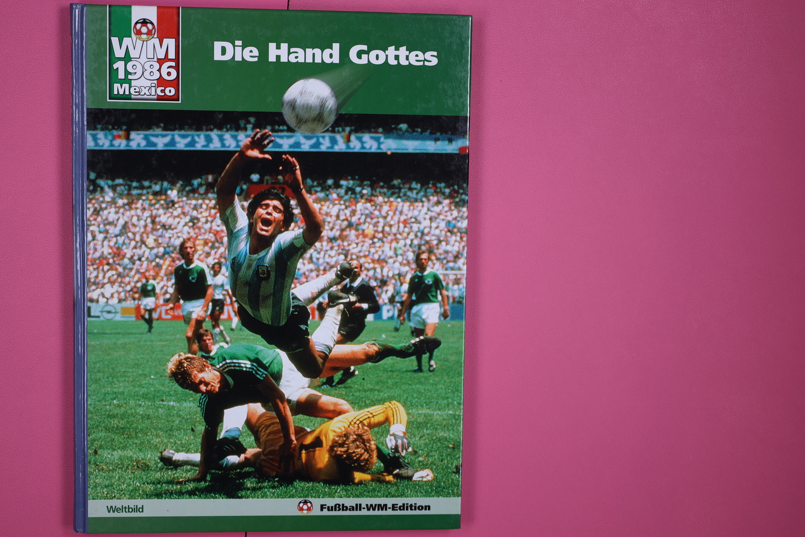 176698 DIE HAND GOTTES HC