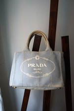 Prada sac à main modèle canapa en toile bleue