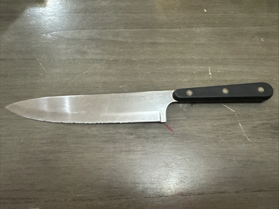 J.A. Cuchillo de carnicero de acero inoxidable Henkels International Ever Sharp Foto 2 de 4