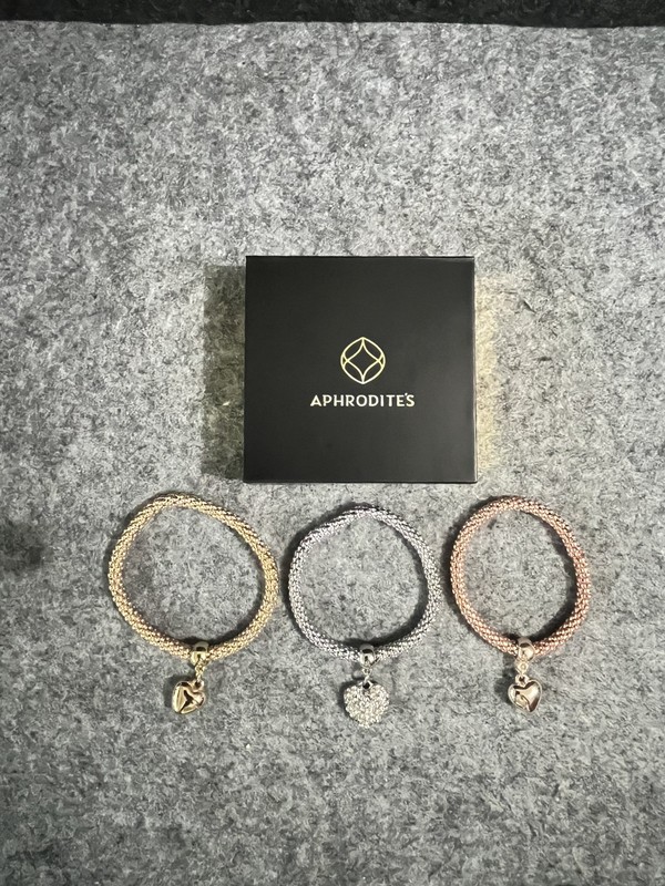 Aphrodite’s 3pce Heart Charms Bracelets Set Box Silver/rose Gold - Product main view