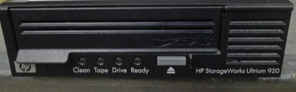 Ultrium 920 Tape Drive BRSLA-0605-DC 400/800GB LVD HH Internal Drive 973604-104 - Image 2 of 3