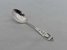 Vintage Sterling Silver Philadelphia Small Souvenir Spoon DM-22