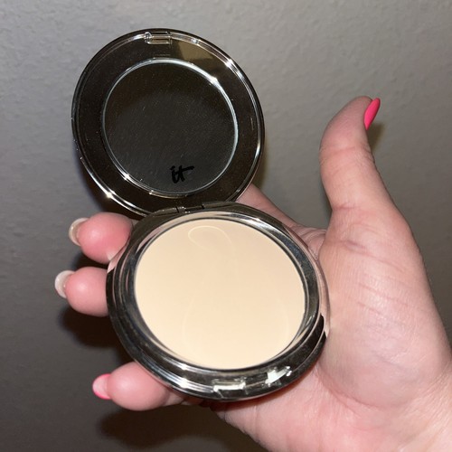 IT Cosmetics Celebration Foundation Illumination POWDER LIGHT ~ Neu Selten
