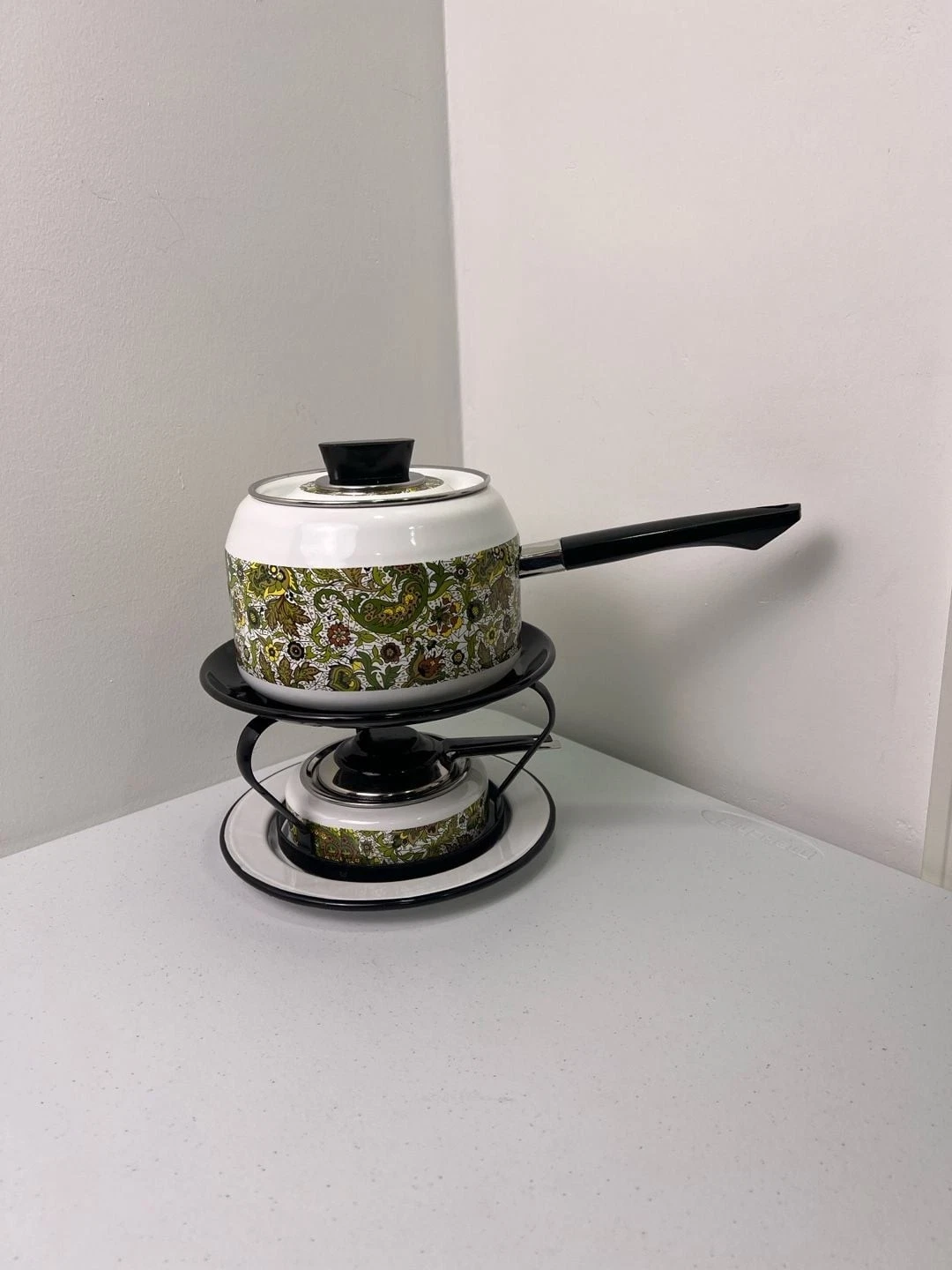 Vintage Fancipans Enamel Fondue Set Green Paisley Floral 1970s