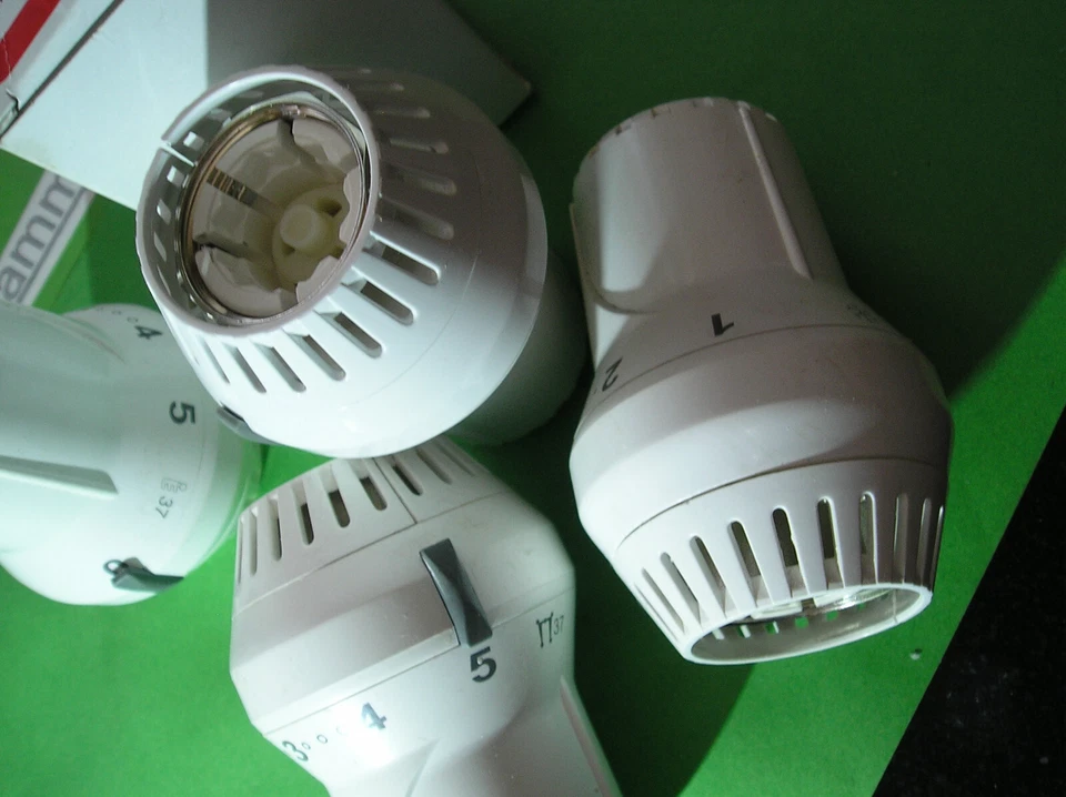 1 COSMO THERMOSTATKOPF 75.415 1356210 THERMOSTATKÖPFE VK5 - Bild 4 von 4