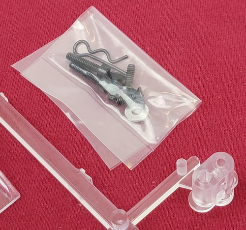 Team Associated RC10CC 6004 RC10 Clear Battery Cup Strap & Antenna Mount Set - Picture 5 of 5