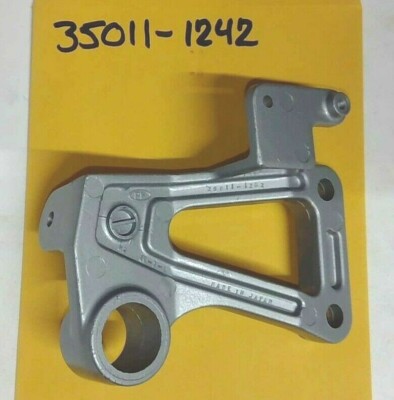 NOS Kawasaki ZX600 Ninja 600 RX 85-87 Footpeg Muffler Stay 35011