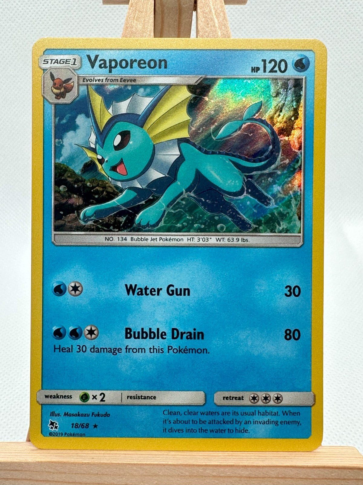 Vaporeon Holo NM Hidden Fates 18/68 Pokemon